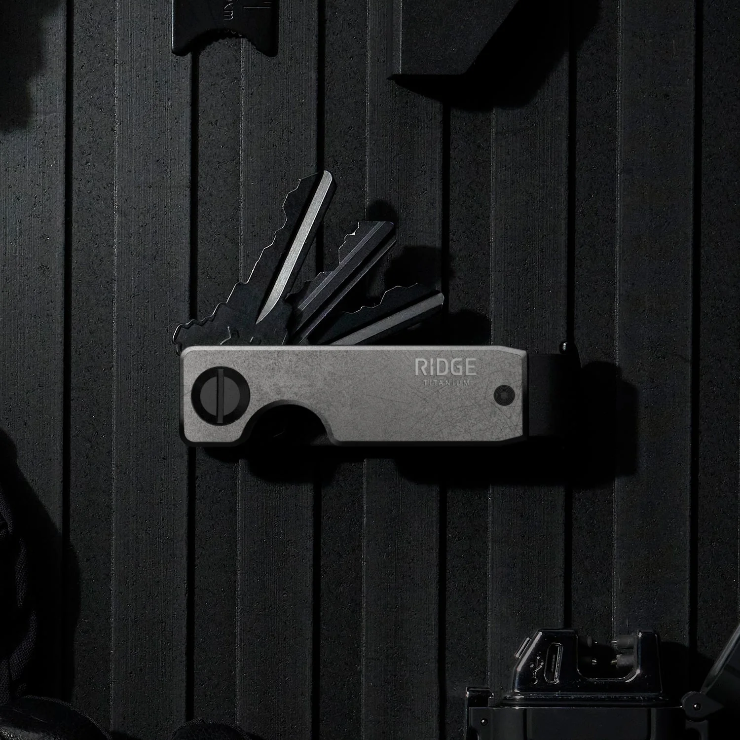 Ridge KeyCase - Stonewashed Titanium - Image 5